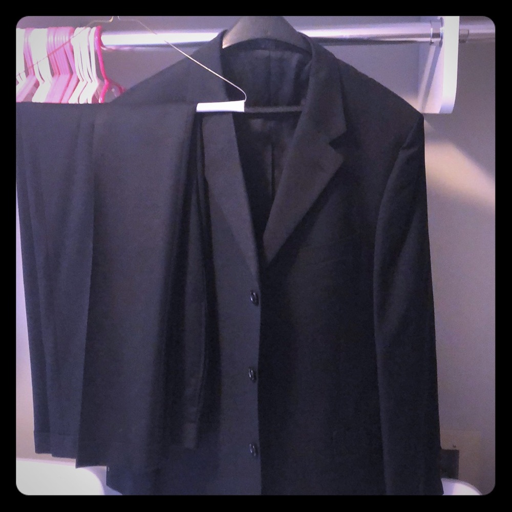 Jones New York Black Suit. 42R